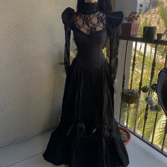 Ultra Rare Lip Service Dress - Picture 2 of 4